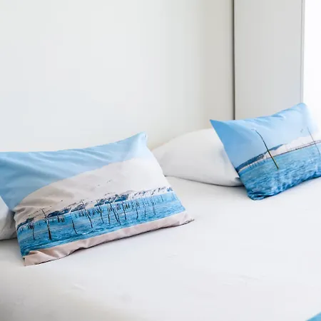 Vue Panoramique Sur Bassin,piscine Et Terrasse Apartment *