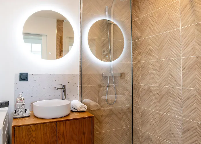 Apartment Vue Panoramique Sur Bassin,piscine Et Terrasse